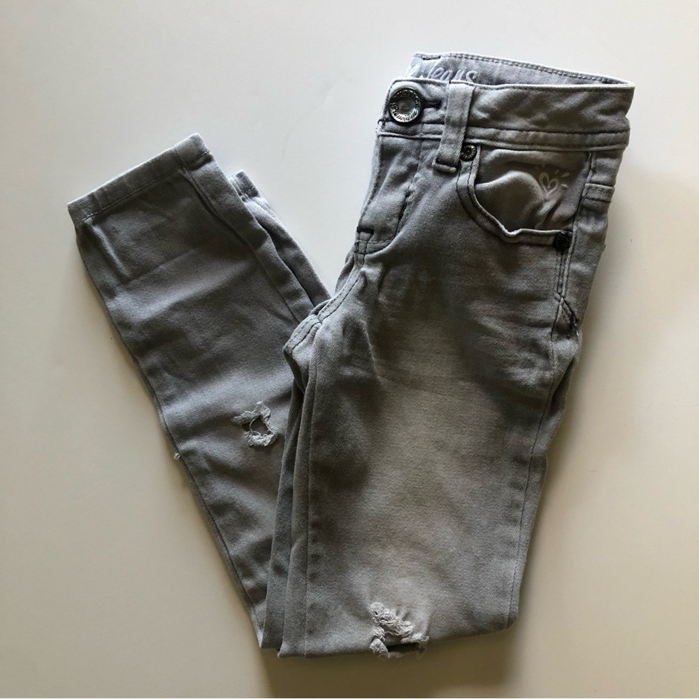 Justice Jeans Gray Wash Distressed - Simply Low - 6 Slim